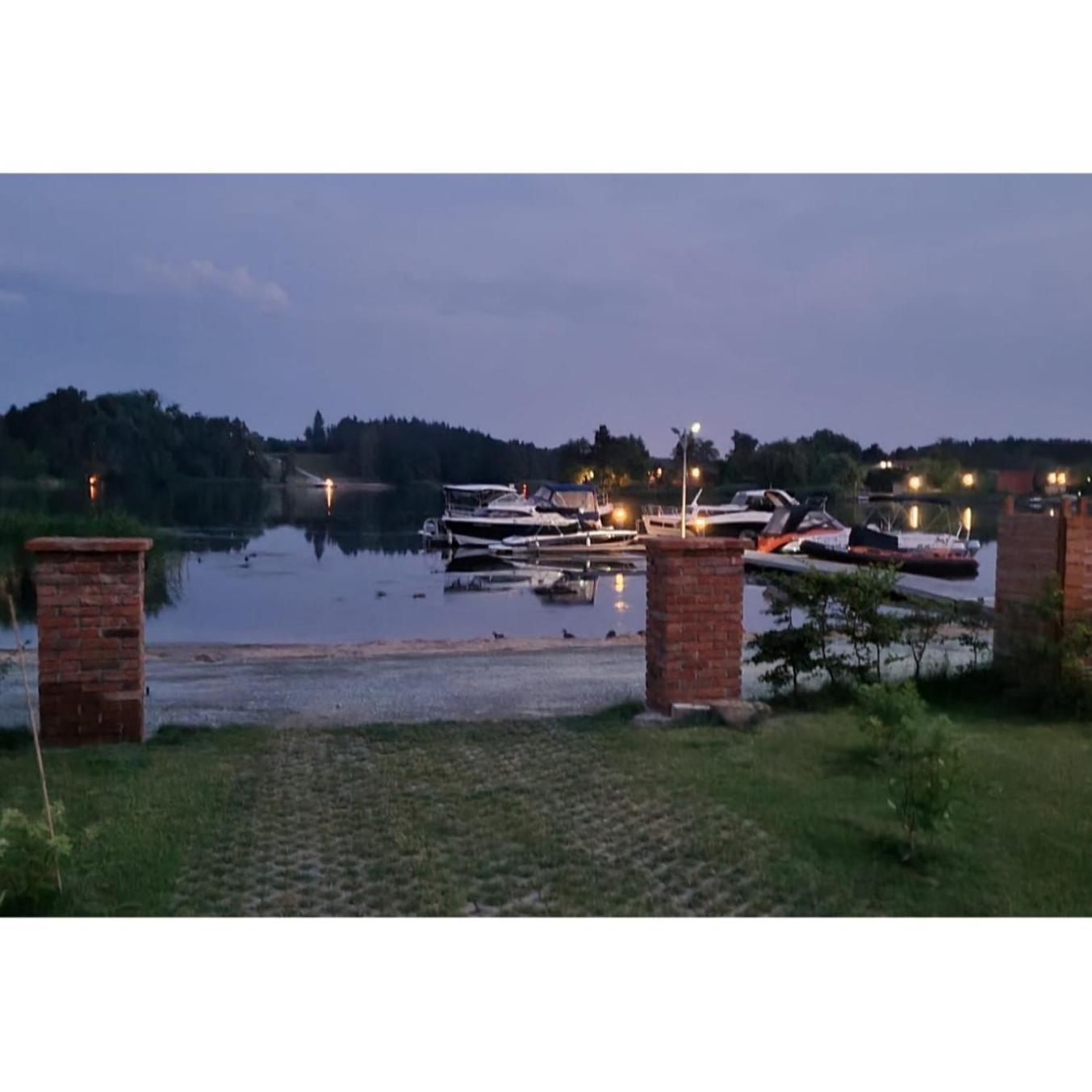 Farma Wolnej Chwili Villa Slesin  ภายนอก รูปภาพ